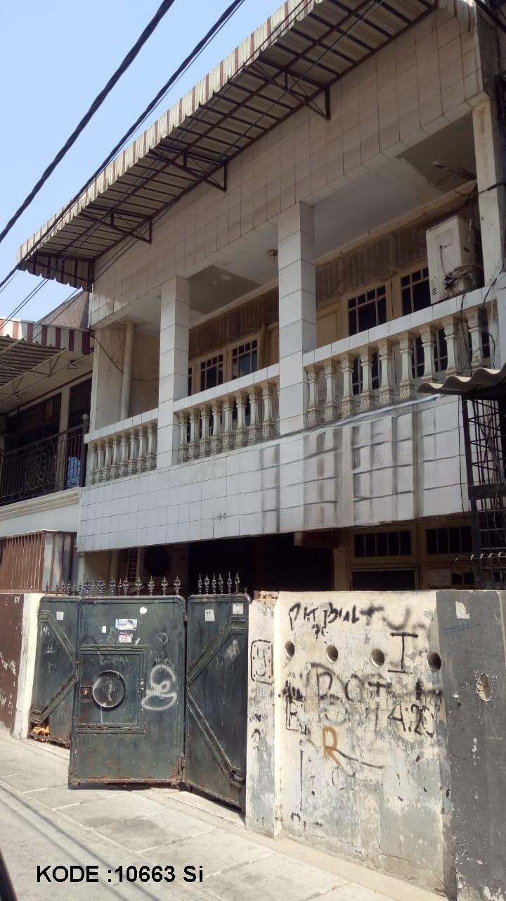 Dijual Rumah Mangga Besar, Hitung Tanah, Luas 6x19 Meter, Kode :10663 Si