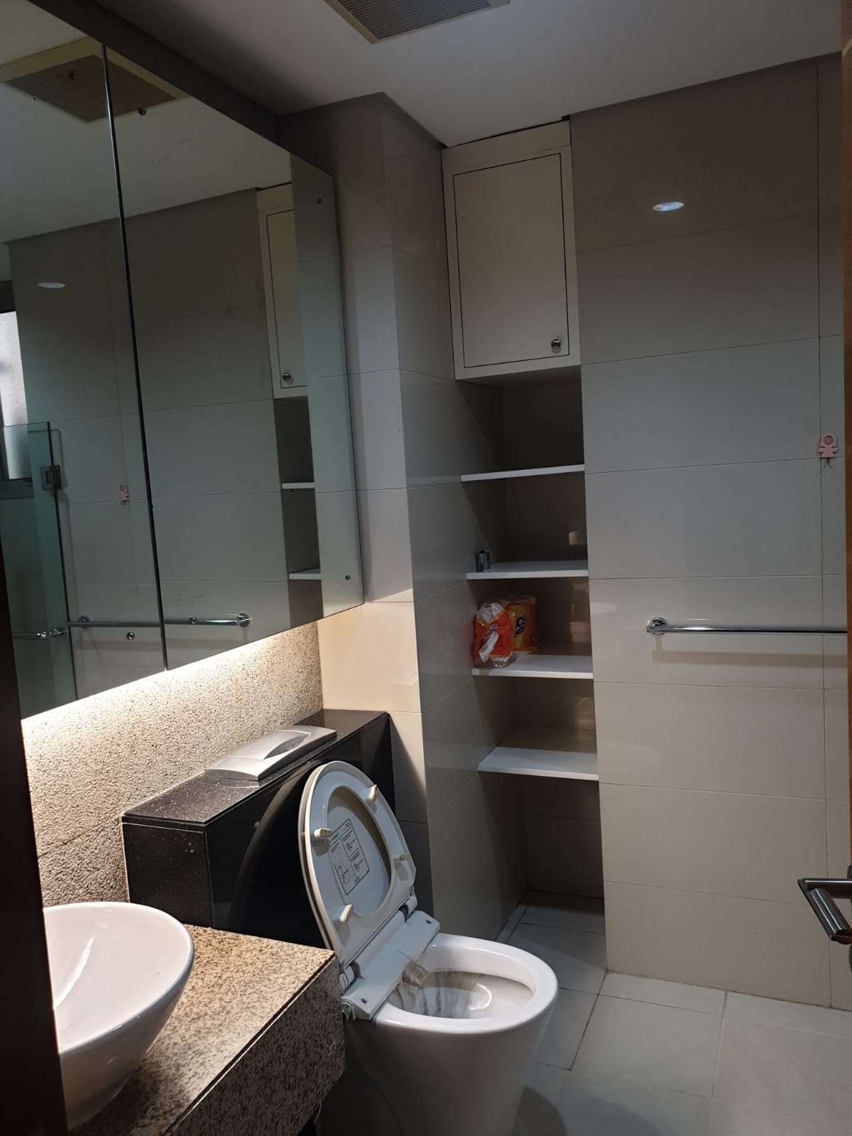 Dijual Apartemen The Summit, Luas 145 Meter, Kode :19665 Ta Gallery