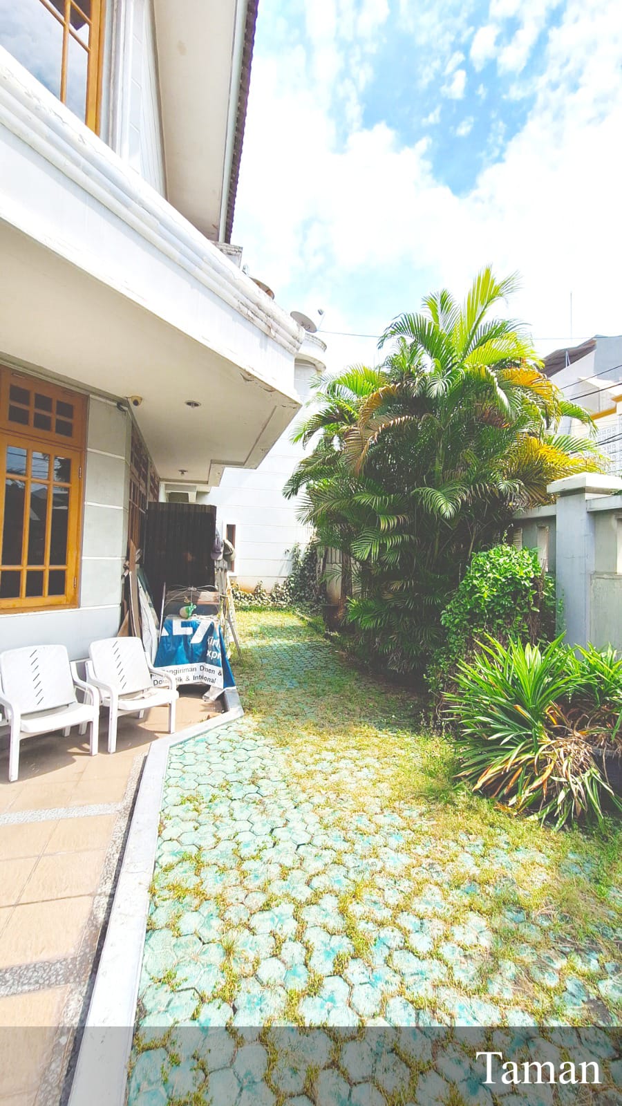 Dijual Rumah Sunter, Semi Furnish, Luas 18x15 Meter, Kode :21560 He/Ata Gallery