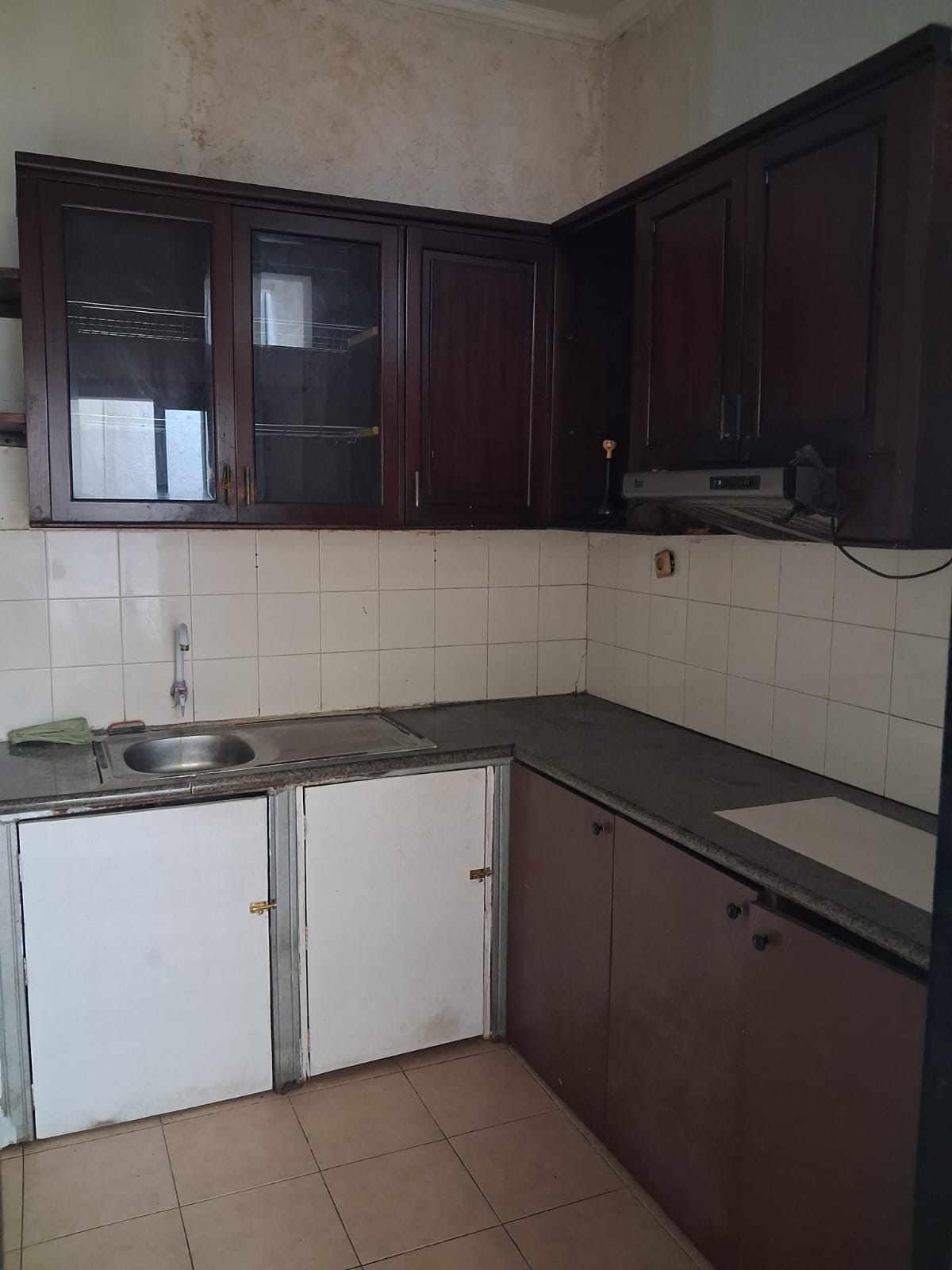 Disewa Rumah Sunter, Furnish, Luas 8x20 Meter, Kode :21498 Ha Gallery