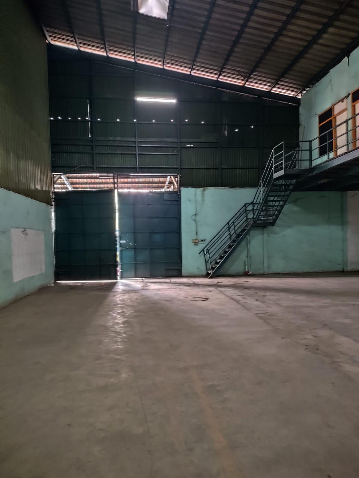 Disewa Gudang Jatinegara, Luas 880 Meter, Kode :21603 Br Gallery