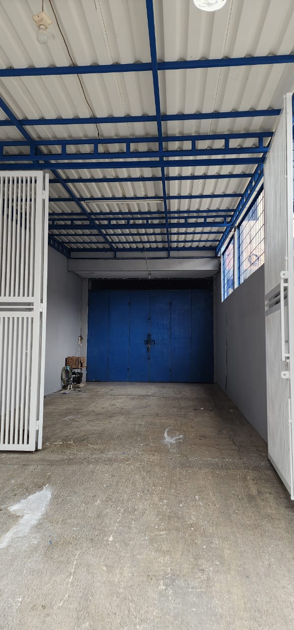    Dijual/Disewa Ruko Kebon Jeruk, Luas 4,3x25 Meter, Kode :21195 Ha Gallery