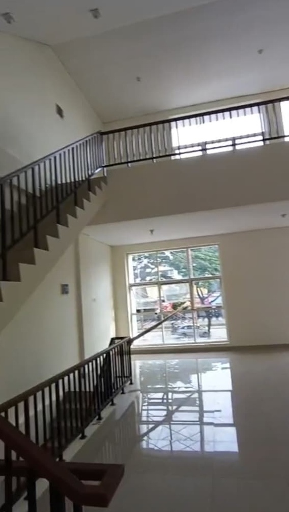 Disewa Ruko Harapan Indah, Siap Pakai, Luas 6x18 Meter, Kode :21374 Dj Gallery