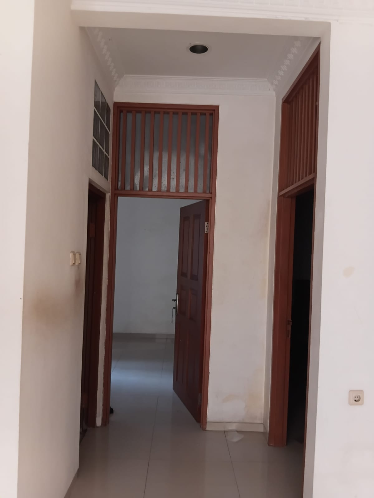 Disewa Rumah Sunter, Luas 415 Meter, Kode :16226 Br Gallery