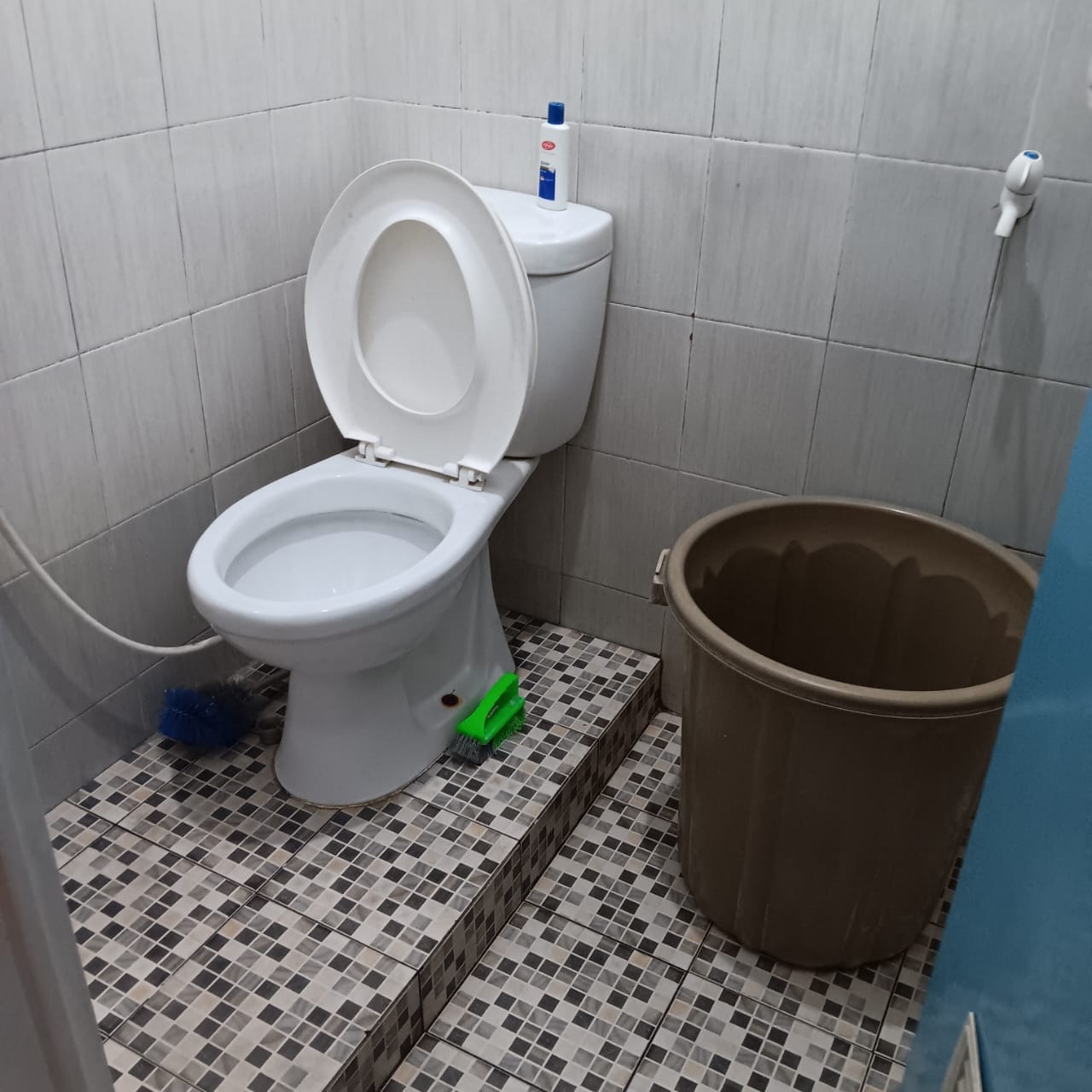 Disewa Ruko Harapan Indah, Luas 4x20 Meter, Kode :20965 Ha/Wb Gallery