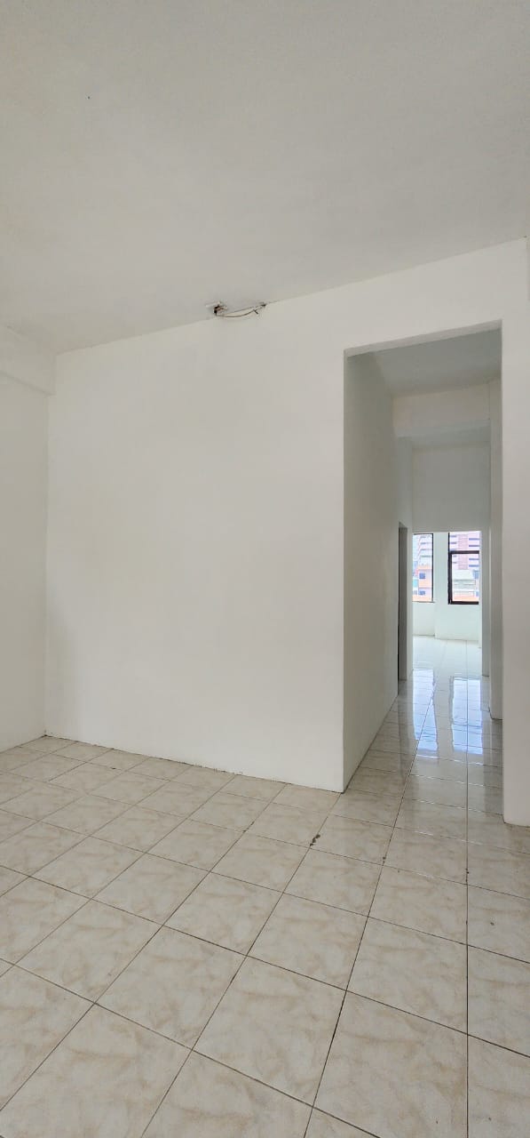    Dijual/Disewa Ruko Kebon Jeruk, Luas 4,3x25 Meter, Kode :21195 Ha Gallery