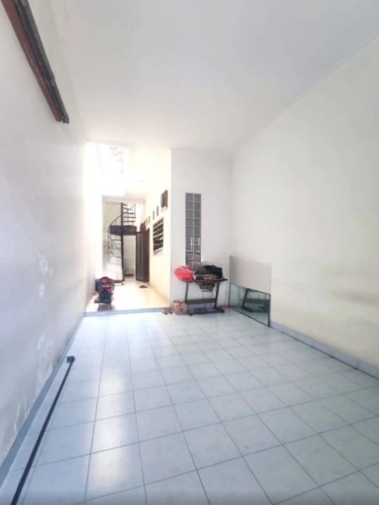  Dijual Rumah Sunter, Siap Huni, Luas 13x28,5 Meter, Kode :21322 Si Gallery