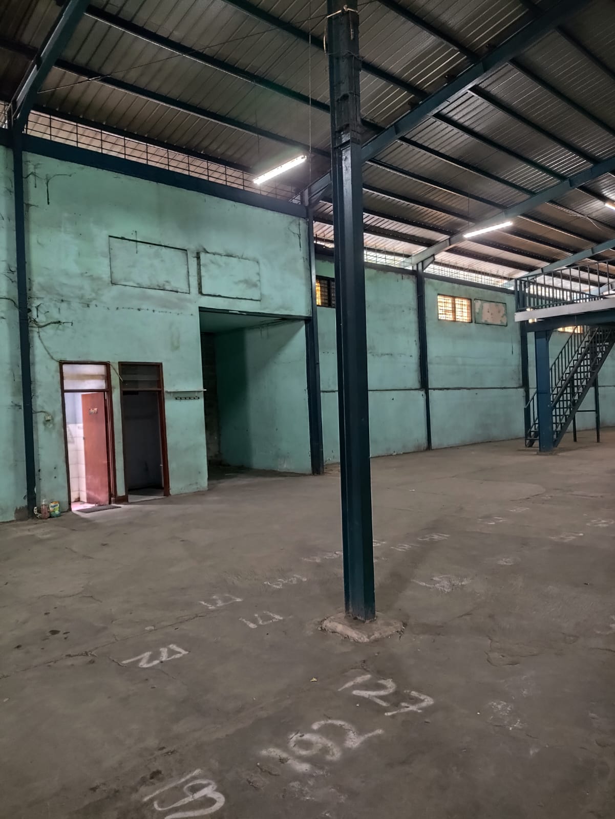 Disewa Gudang Jatinegara, Luas 880 Meter, Kode :21603 Br Gallery