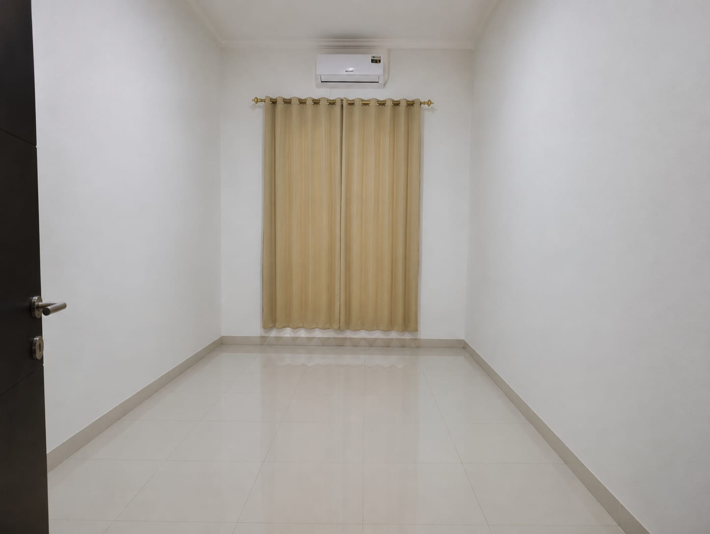 Dijual Rumah Tangerang, Luas 6x18 Meter, Kode :20958 Ha Gallery