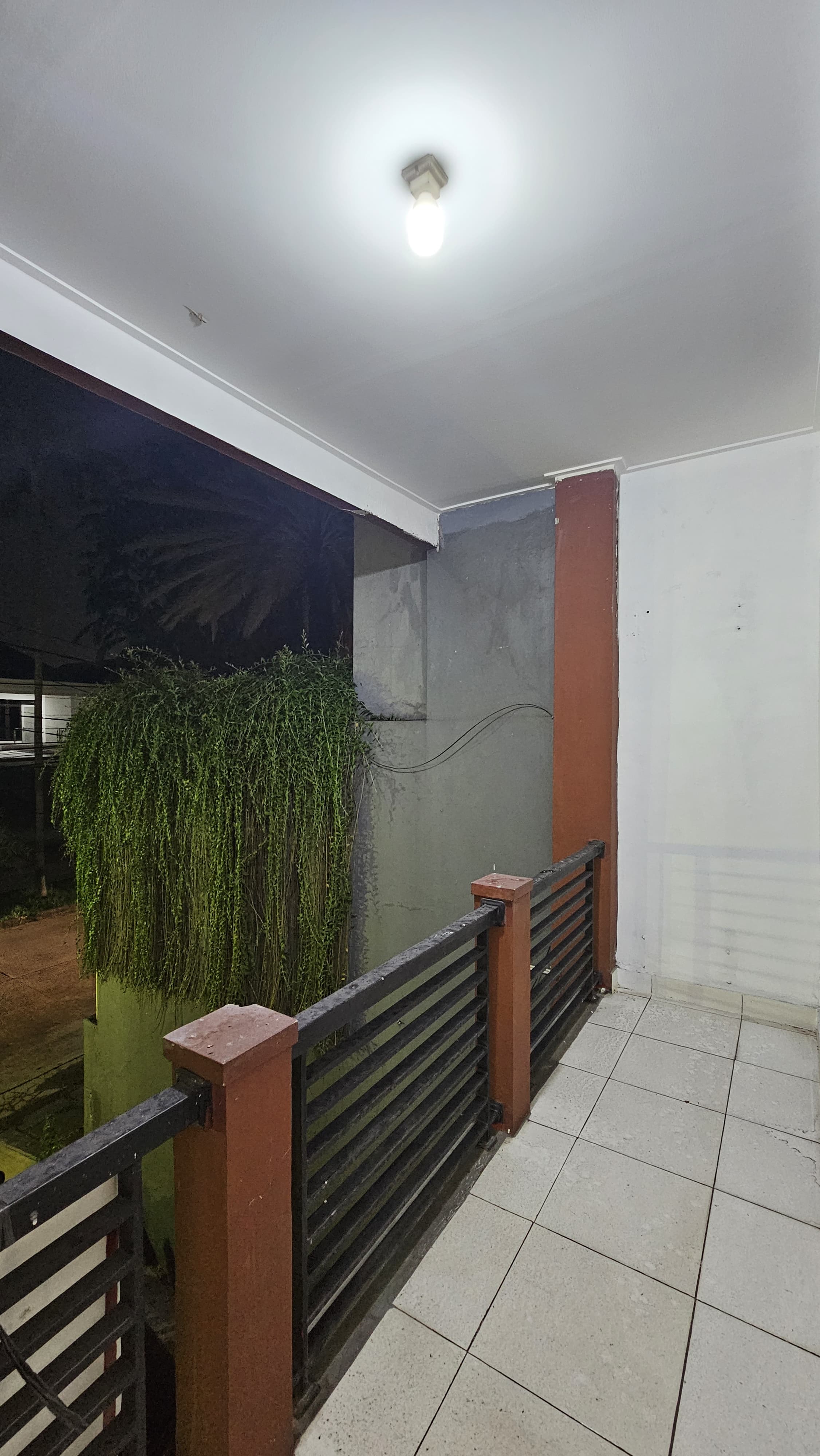 Disewa Ruko Harapan Indah, Luas 4x20 Meter, Kode :20964 Ha/Wb Gallery