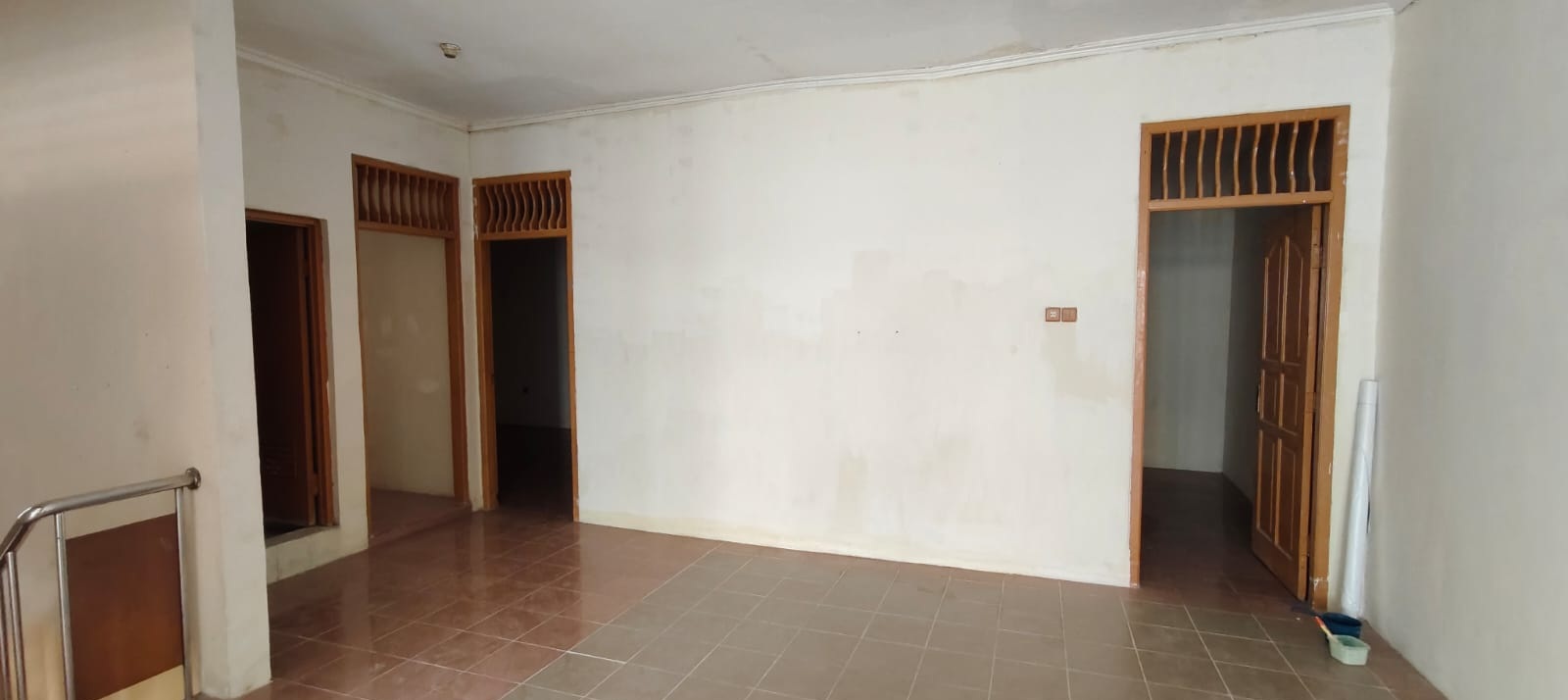 Disewa Rumah Karang Anyar, Luas 9x14,5 Meter, Kode :21475 Ha Gallery