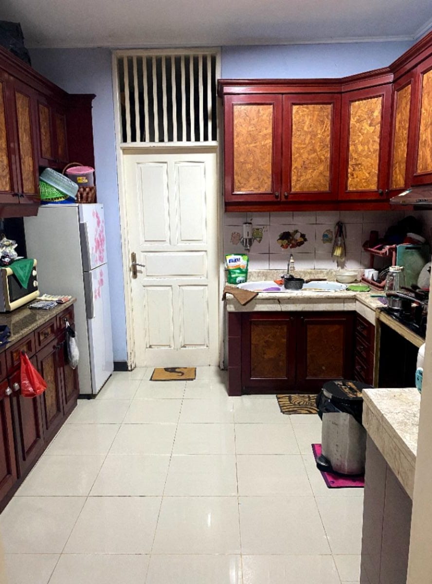   Dijual Rumah Sunter, Bagus dan Rapih, Luas 304 Meter, Kode :21535 Gd Gallery