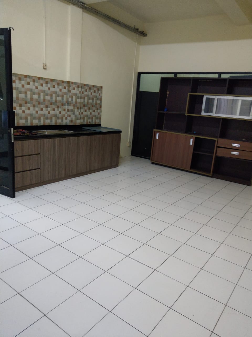 Disewa Ruko Ancol, Luas 9x15 Meter, Kode :21486 Ha Gallery