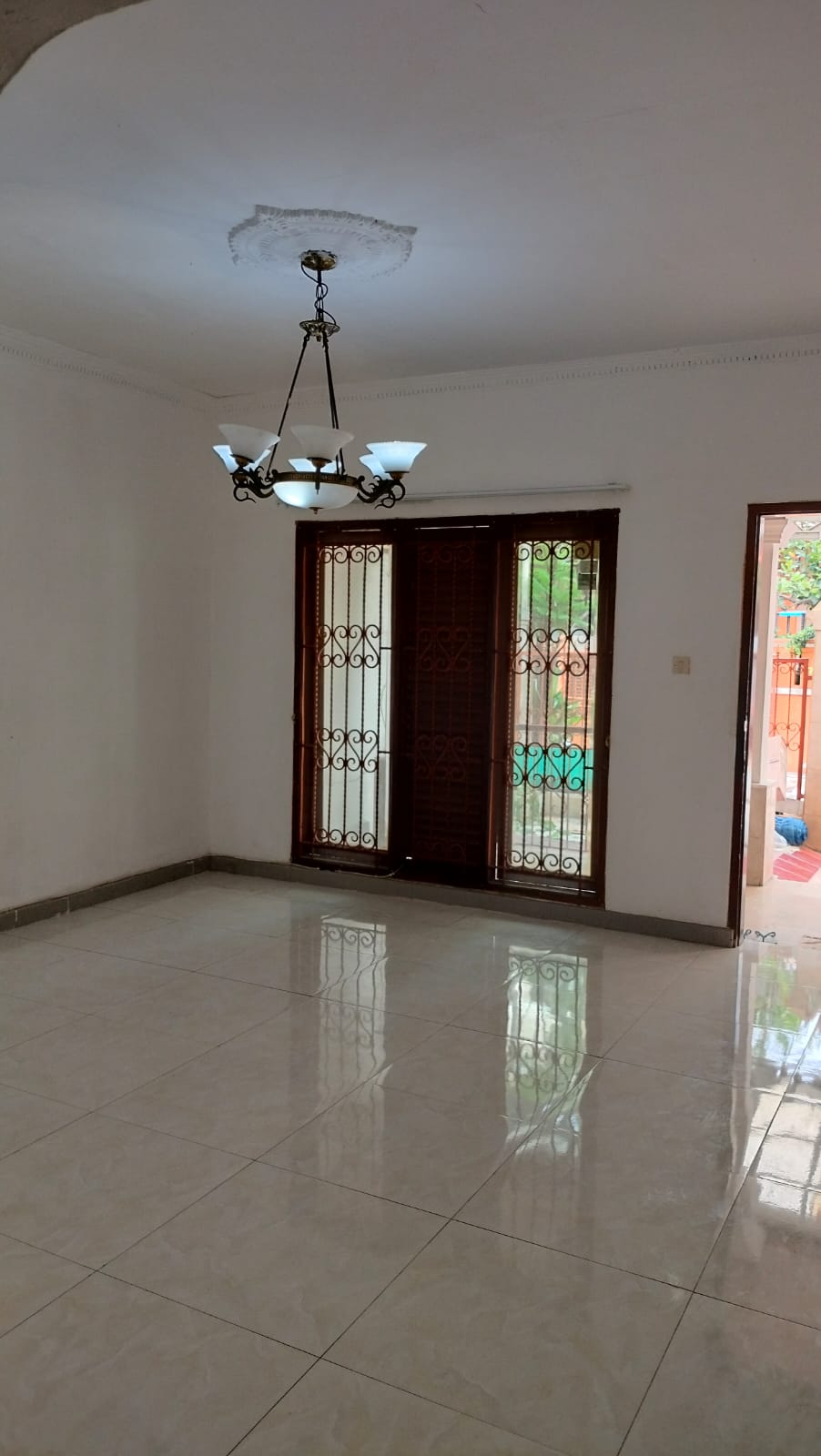 Dijual/Disewa Rumah Cempaka Putih, Luas 156 Meter, Kode :13992 Jn Gallery