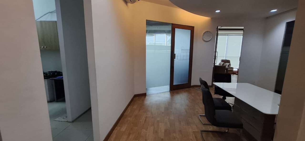 Dijual Gedung Kebayoran, Strategis, Luas 378 Meter, Kode :21389 Dj Gallery
