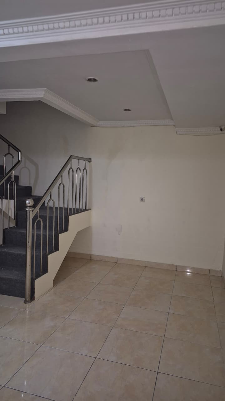 Dijual/Disewa Rumah Sunter, Luas 6x18 Meter, Kode :20885 Jn Gallery