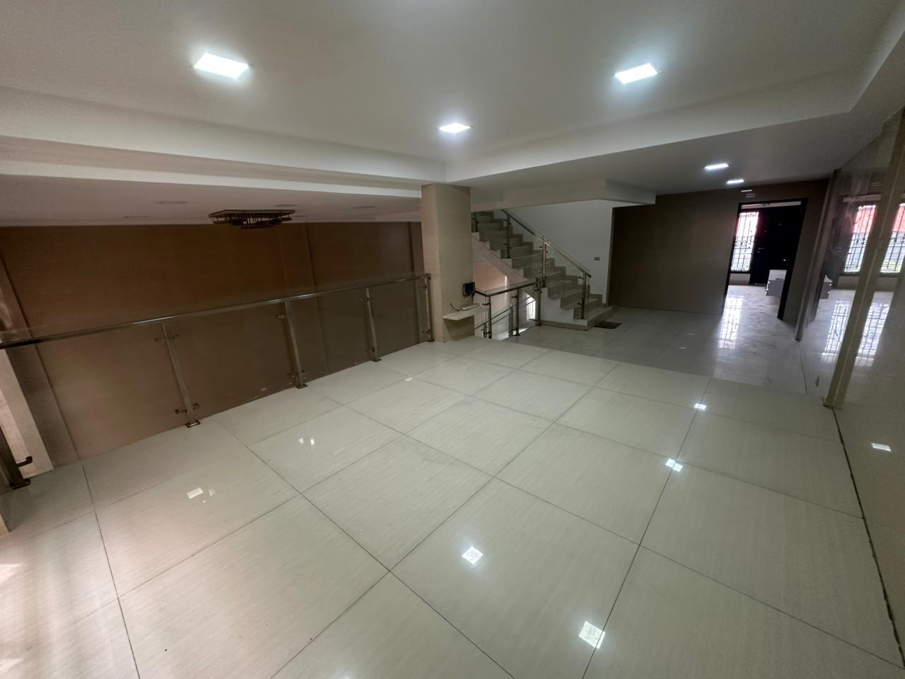 Disewa Rumah Sunter, Luas 210 Meter, Kode :21608 Ad Gallery