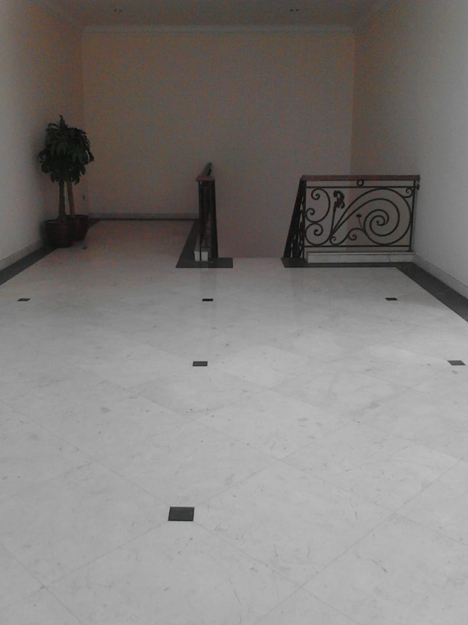 Dijual/Disewa Rumah Kemang, Luas 840 Meter, Kode :19698 Br/Wb Gallery