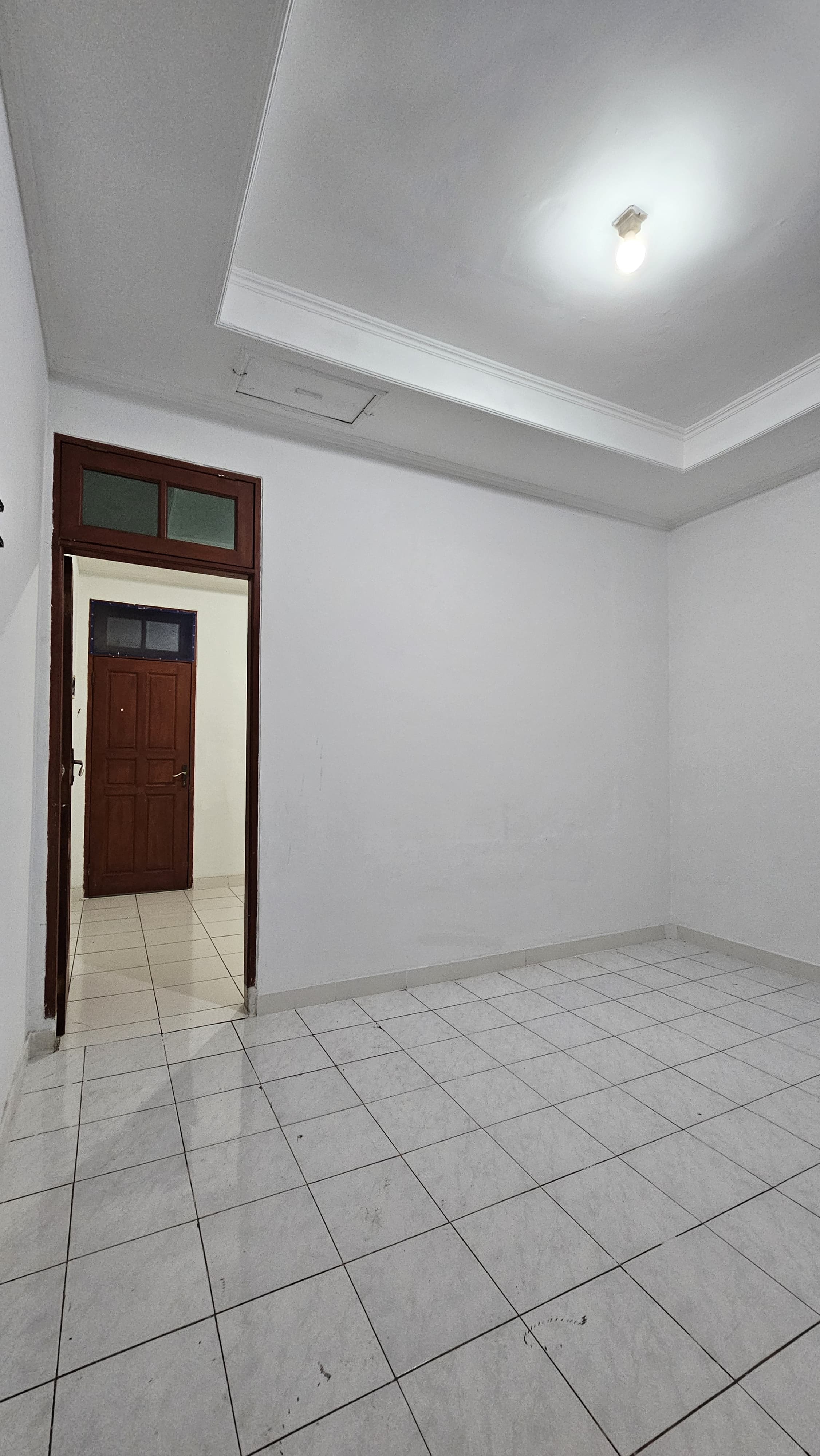 Disewa Ruko Harapan Indah, Luas 4x20 Meter, Kode :20964 Ha/Wb Gallery