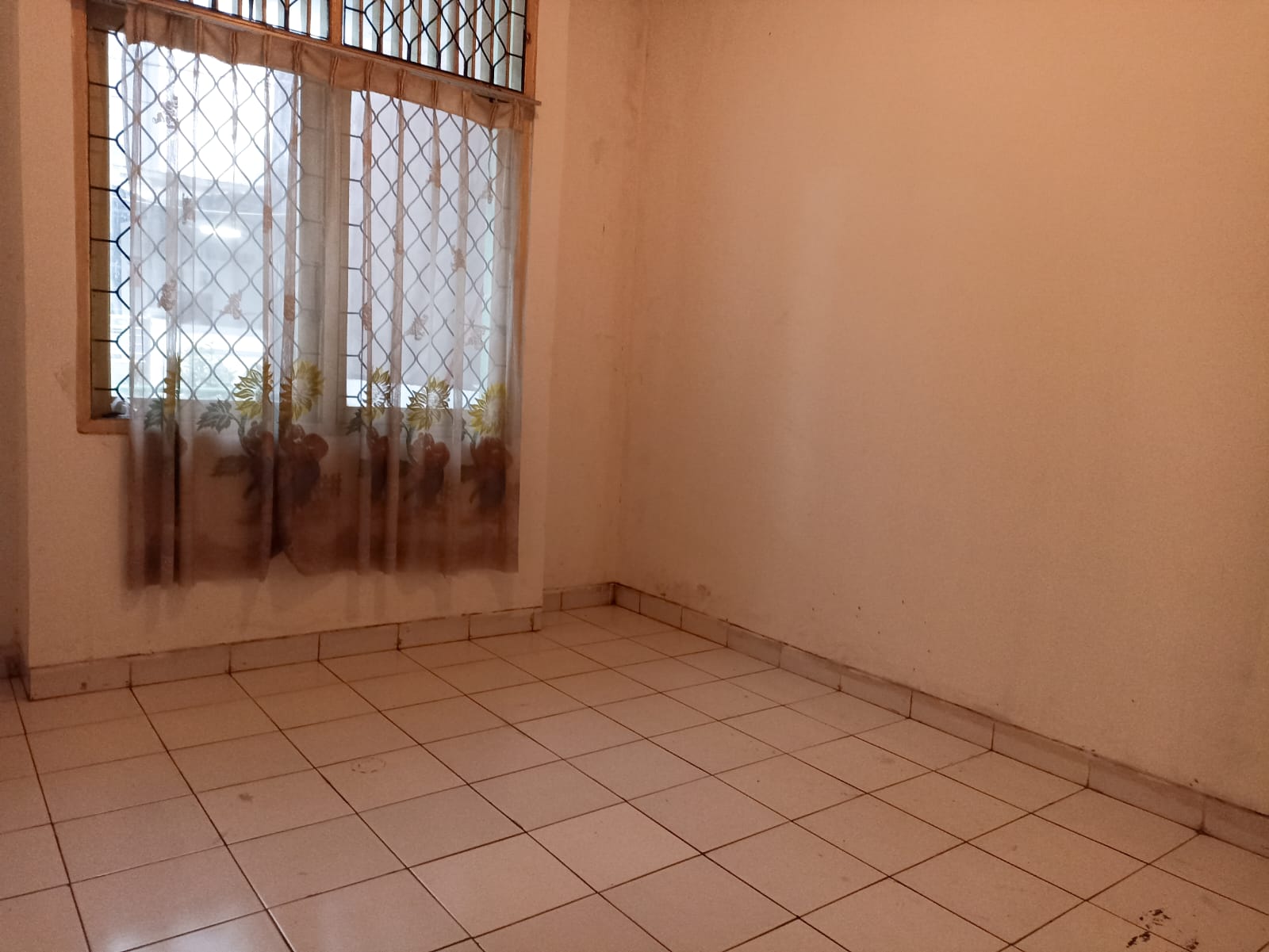 Dijual Rumah Bekasi, Luas 99 Meter, Kode :21339 Si Gallery