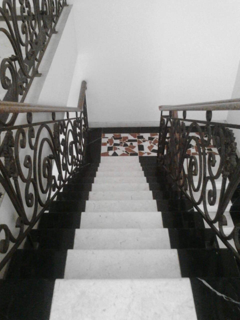 Dijual/Disewa Rumah Kemang, Luas 840 Meter, Kode :19698 Br/Wb Gallery