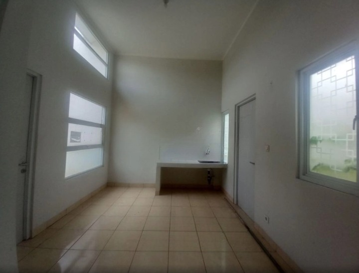 Dijual/Disewa Rumah Karawang, Luas 7x12 Meter, Kode :19617 Si Gallery