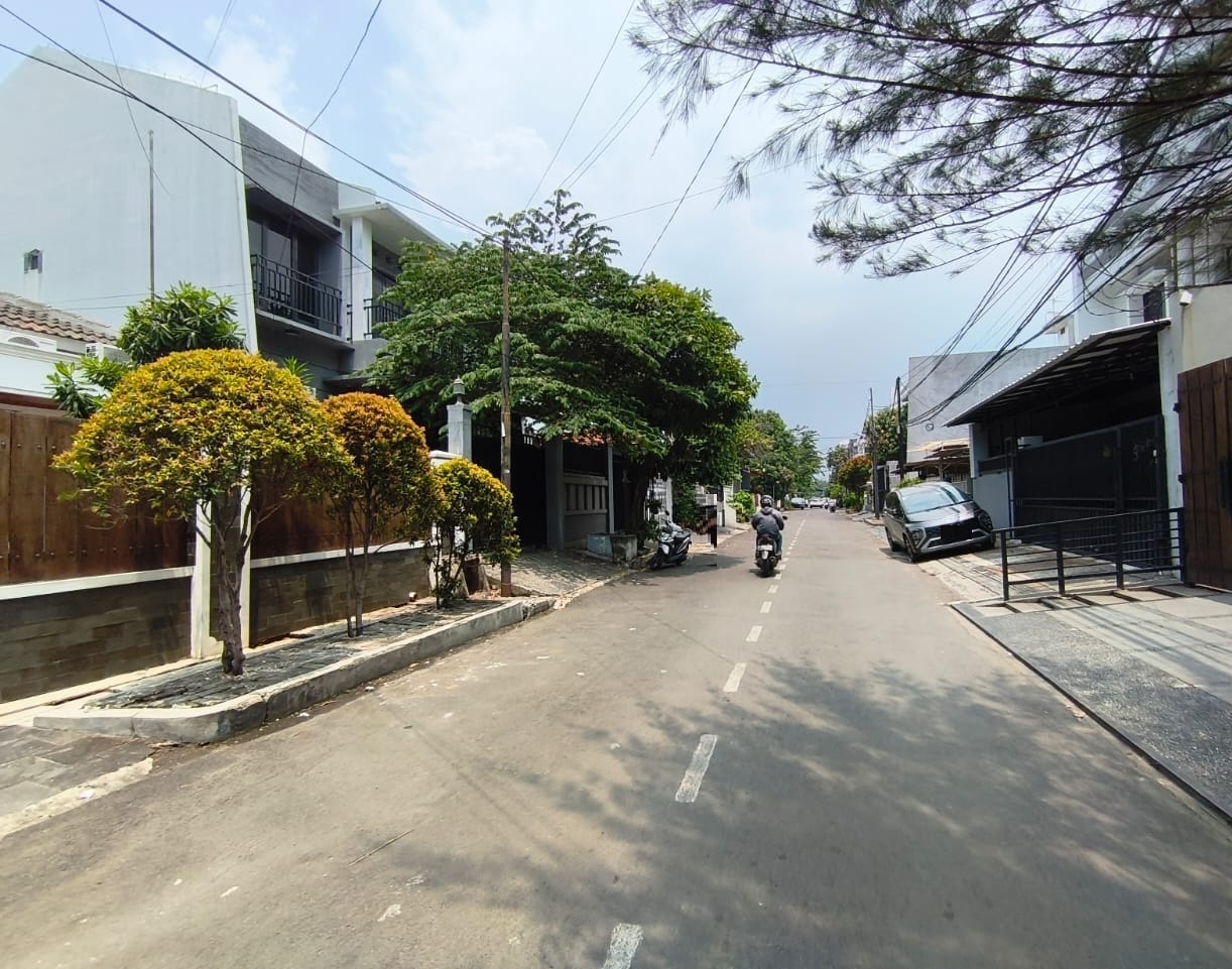 Disewa Rumah Sunter, Luas 10x20 Meter, Kode :13237 Ap Gallery