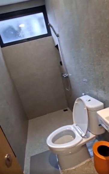 Disewa Rumah Tangerang, Full Furnish, Luas 7x12 Meter, Kode :21536 Li Gallery