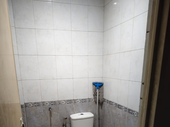 Dijual Ruko Cengkareng, Luas 4,5x15 Meter, Kode :20843 Wb/Fd Gallery