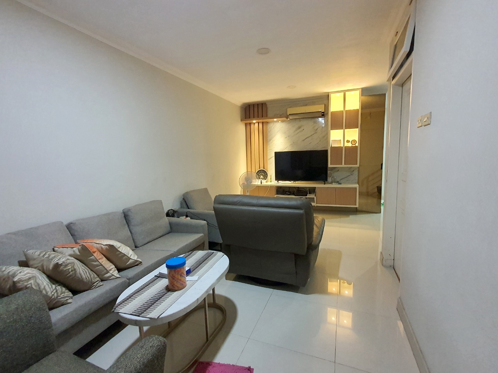   Dijual Rumah Kelapa Gading, Semi Furnish, Luas 6x18 Meter, Kode :21509 Si Gallery