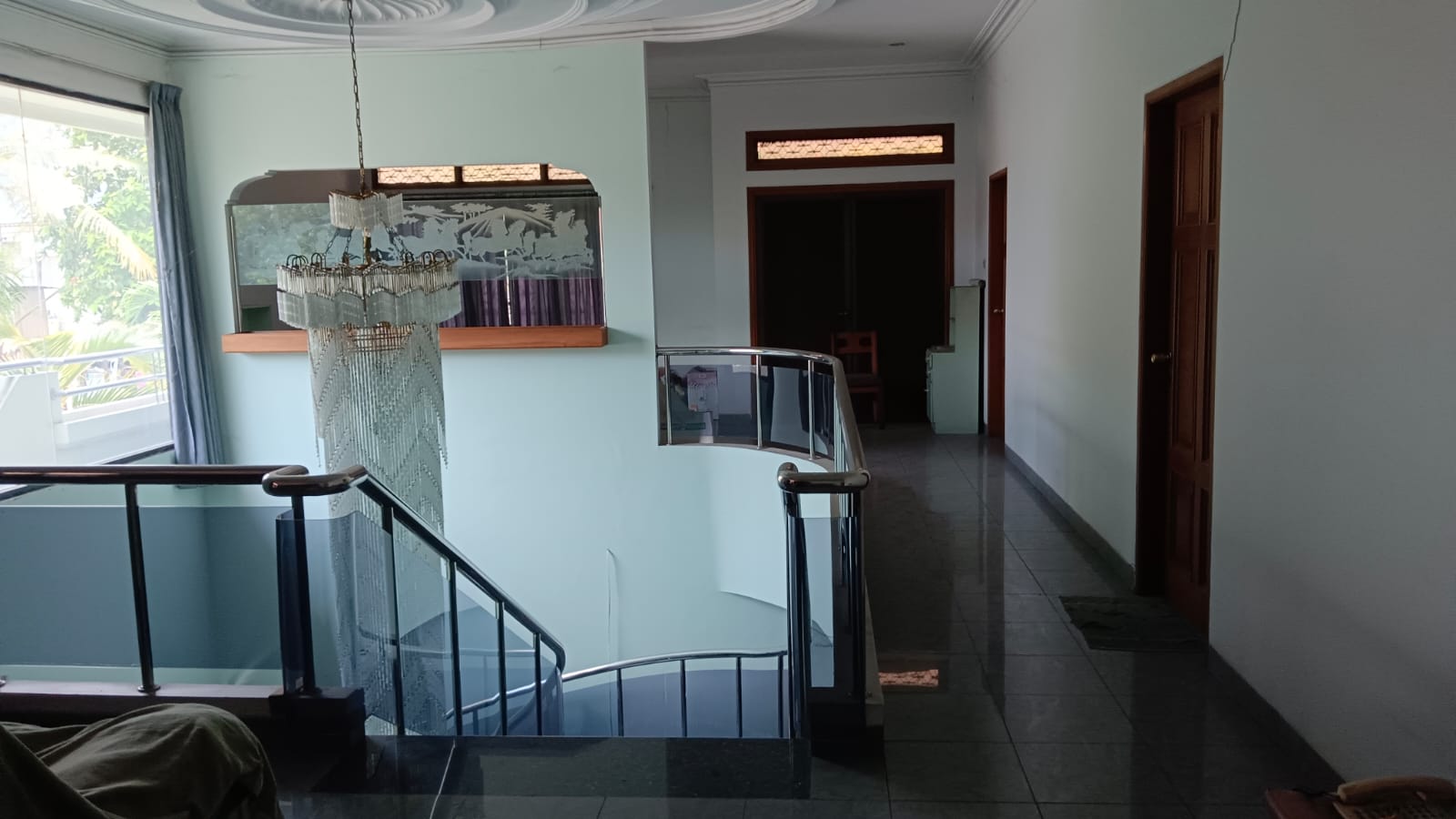 Dijual/Disewa Rumah Daan Mogot, Hook, Luas 18,6x19 Meter, Kode :21337 Si/Dj Gallery