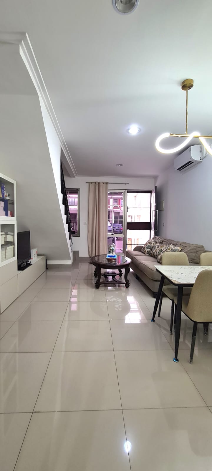 Dijual Rumah PIK, Luas 4x15 Meter, Kode :14035 Li  Gallery
