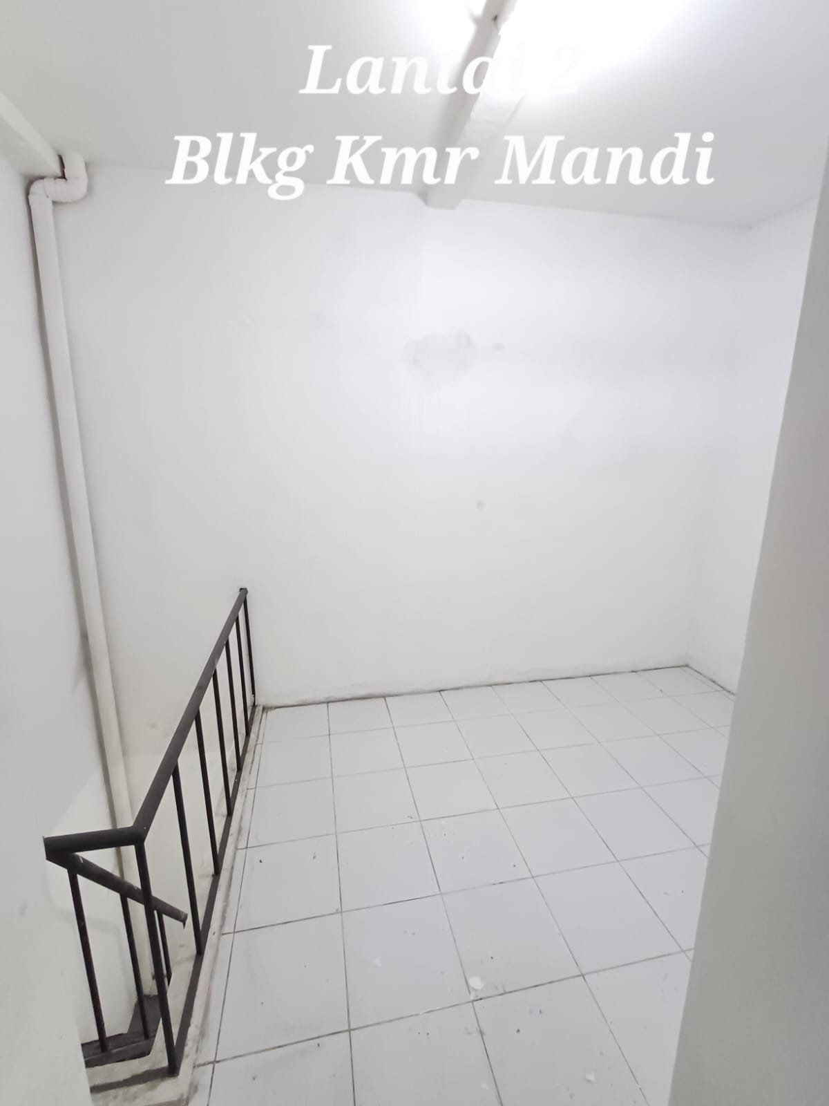 Dijual Ruko Kelapa Gading, Luas 4,5x17 Meter, Kode :21641 Br/Wb Gallery