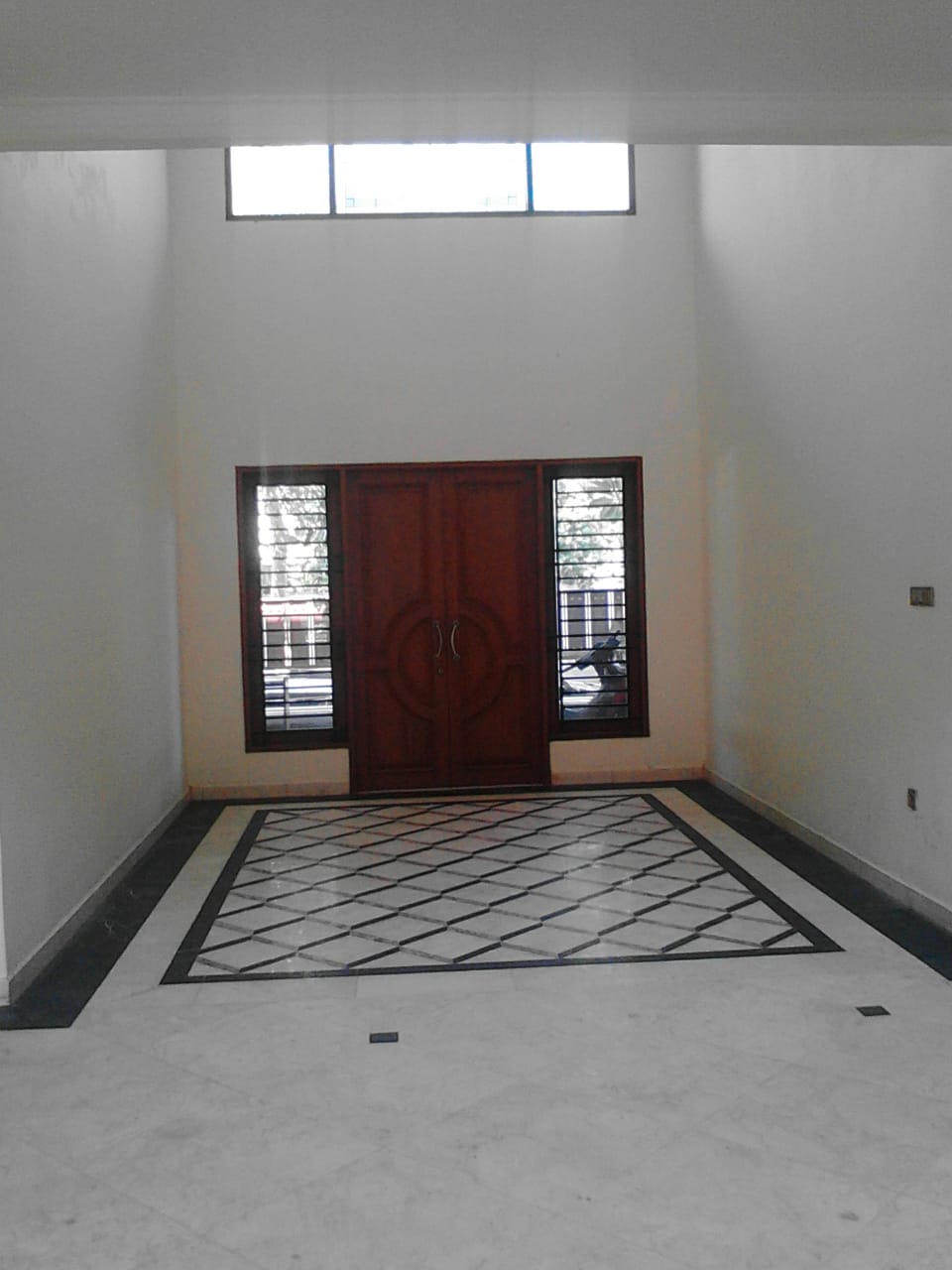 Dijual/Disewa Rumah Kemang, Luas 840 Meter, Kode :19698 Br/Wb Gallery