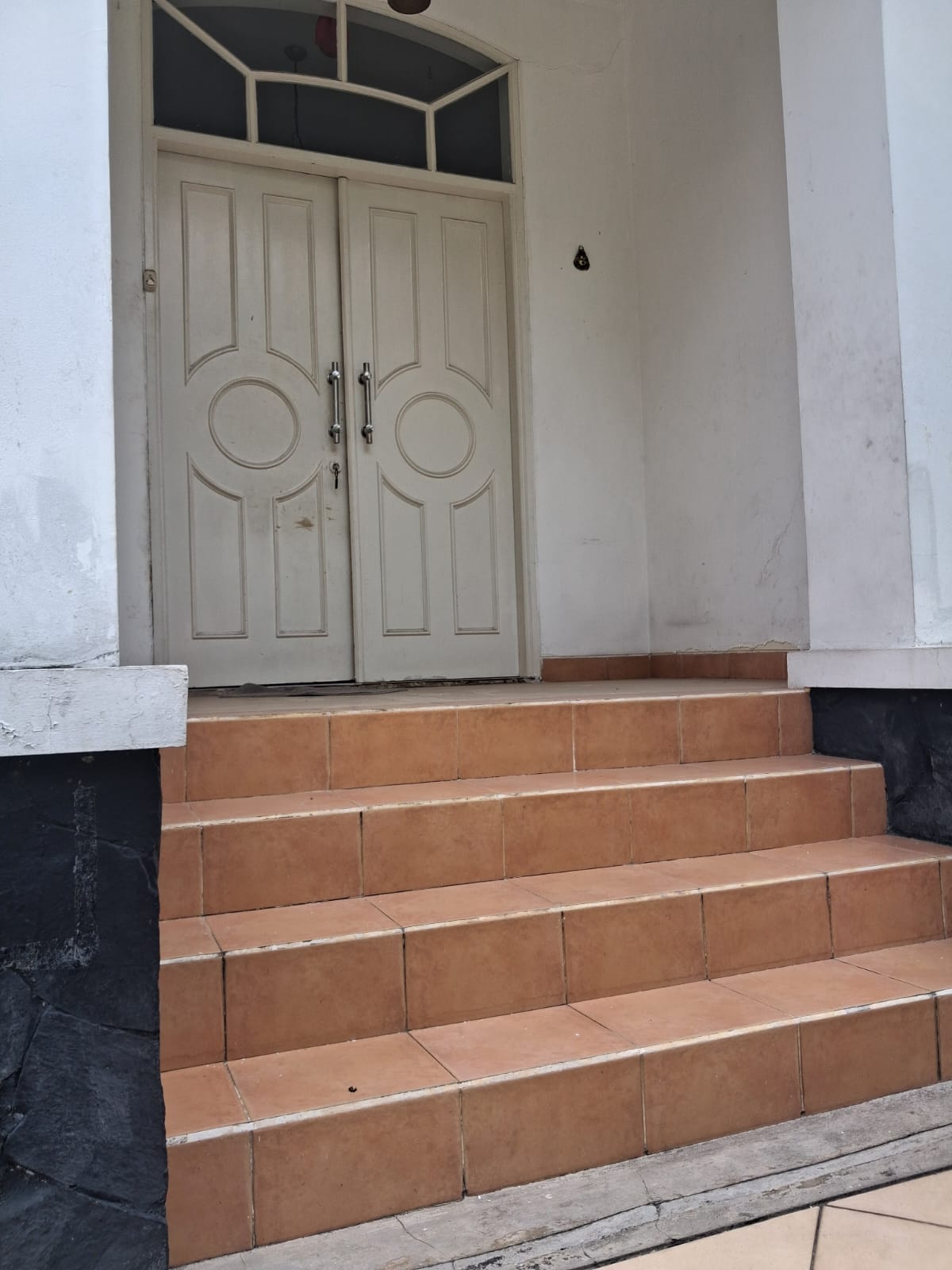 Disewa Rumah Sunter, Furnish, Luas 8x20 Meter, Kode :21498 Ha Gallery